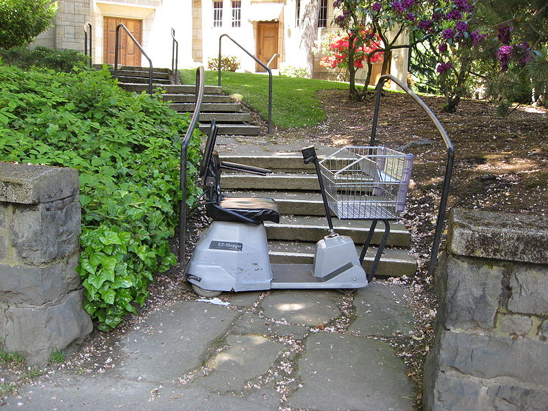 File:Funny-stairs.JPG