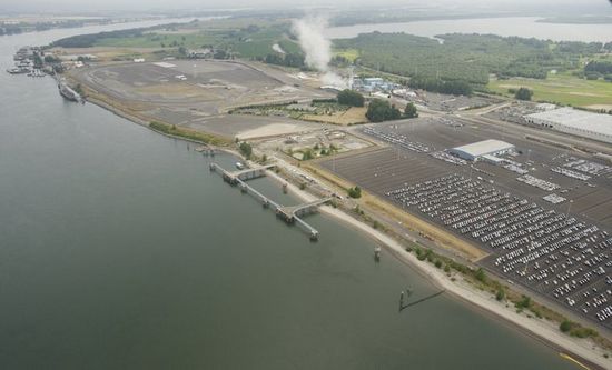 Vancouver Oil Terminal-photo