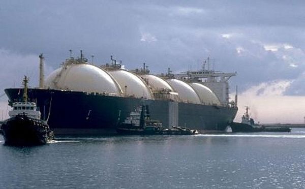 LNG Tanker