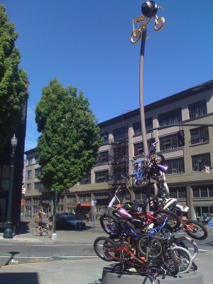 BikeSculpture2.jpg